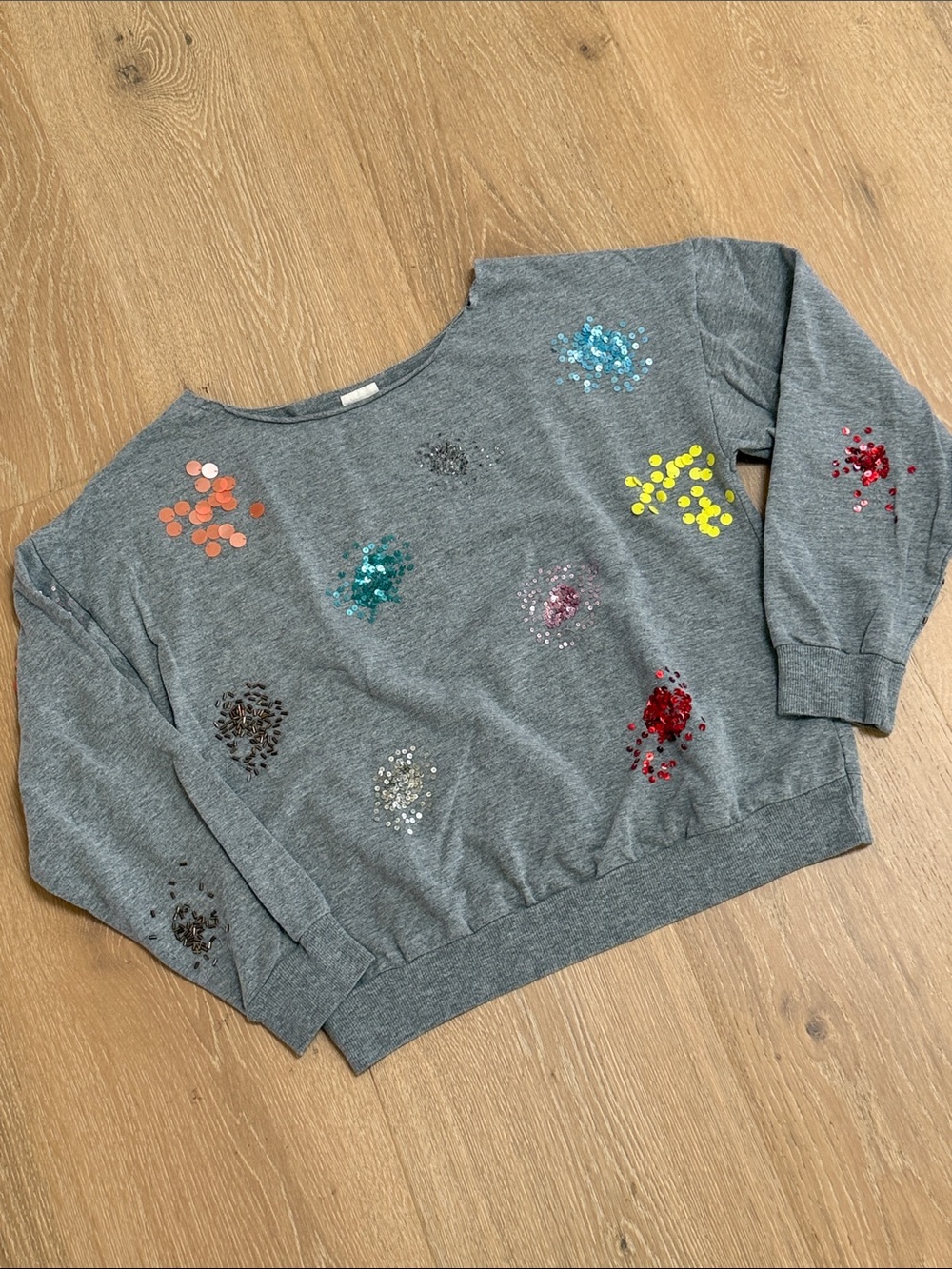 Girls' Gray Sequin Dot Sweatshirt - Colorful Embellishments